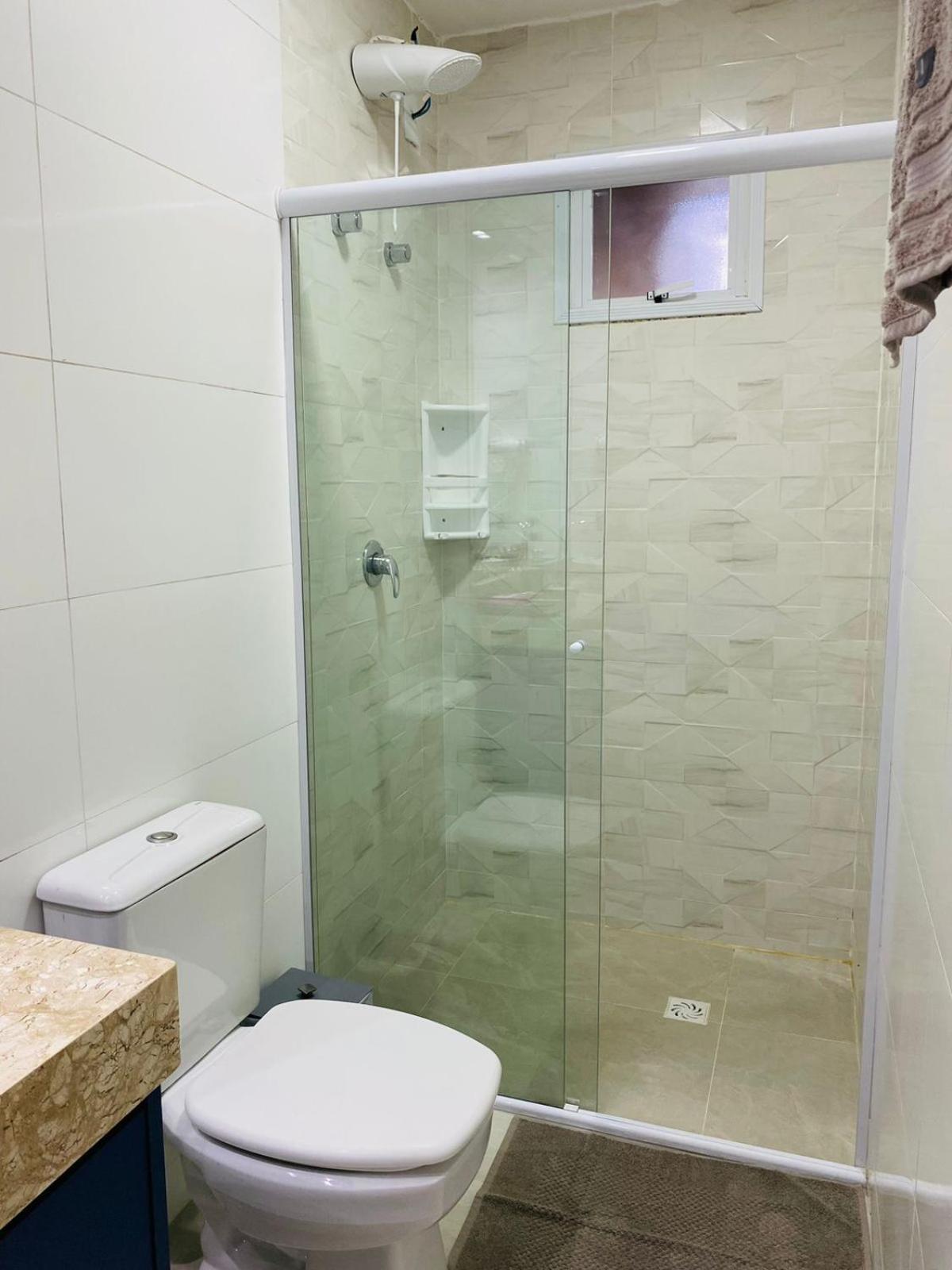 הוילה בומבינאס Residencial Com Piscina Possui Jacuzzi Aquecida Com Hidromassagem מראה חיצוני תמונה